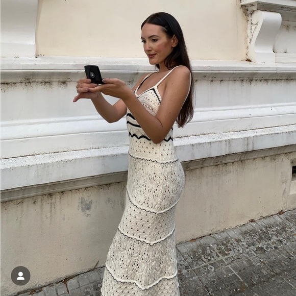 Ivory and black knit crochet spring summer midi dress - Picture 2 of 4